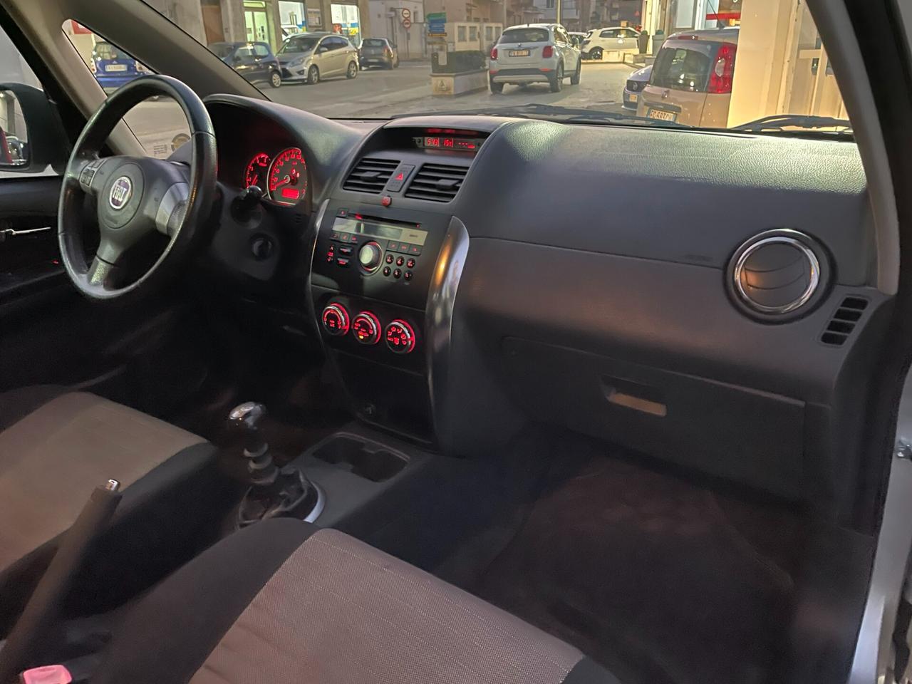 FIAT SEDICI 1.9 MJT 120CV