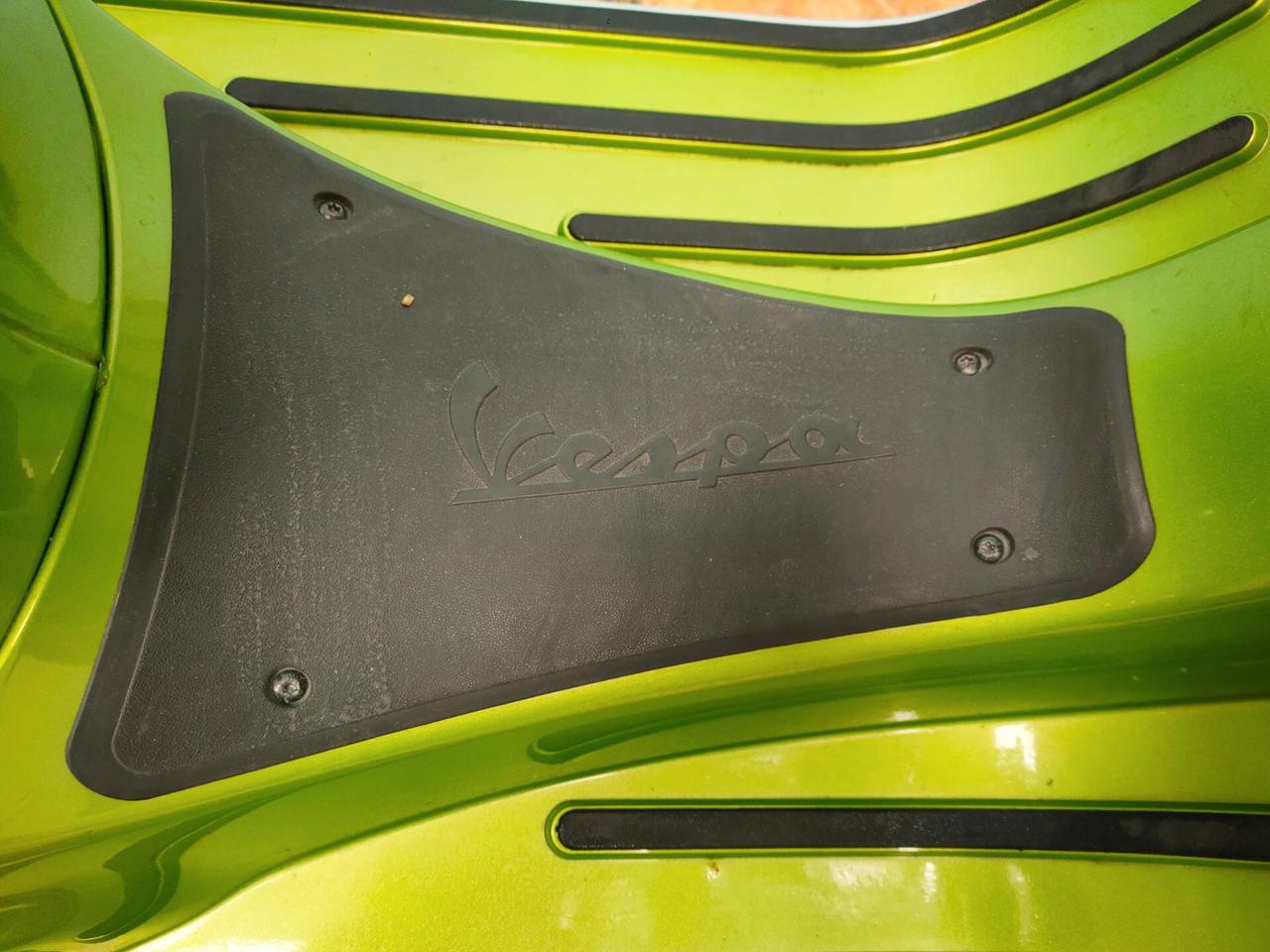 Piaggio Vespa 300 GTS SUPER ABS 16.000 km.