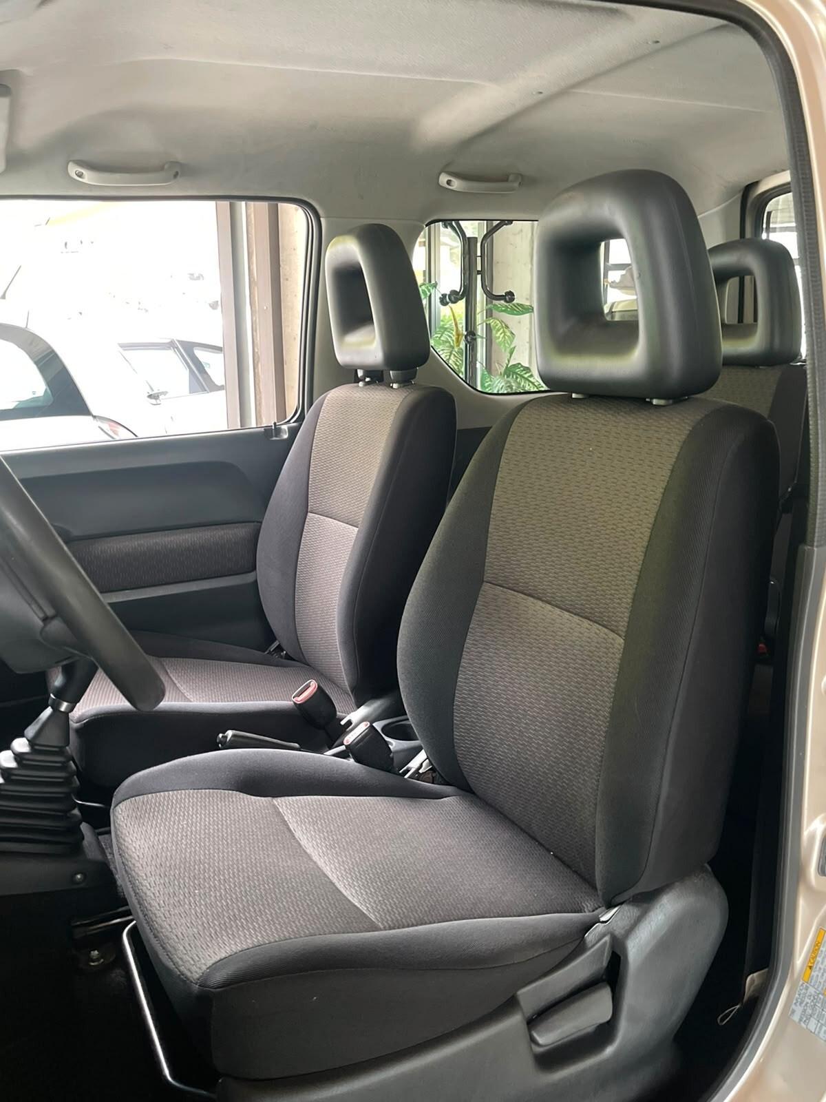 Suzuki Jimny 1.3i 16V cat 4WD JLX