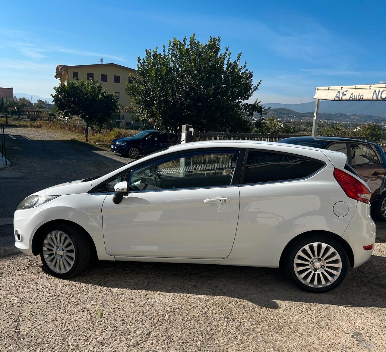 Ford Fiesta 1.4 TDCi 68CV 3 porte