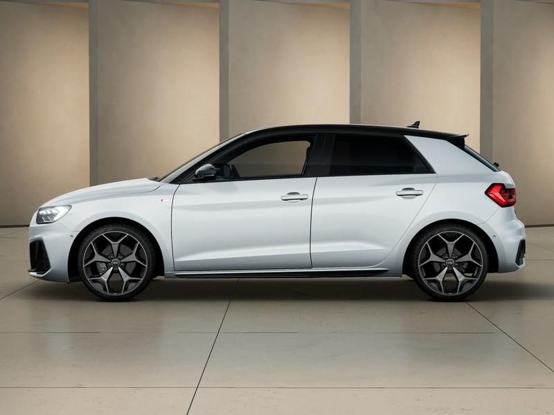 Audi A1 sportback 30 1.0 tfsi 116cv identity black