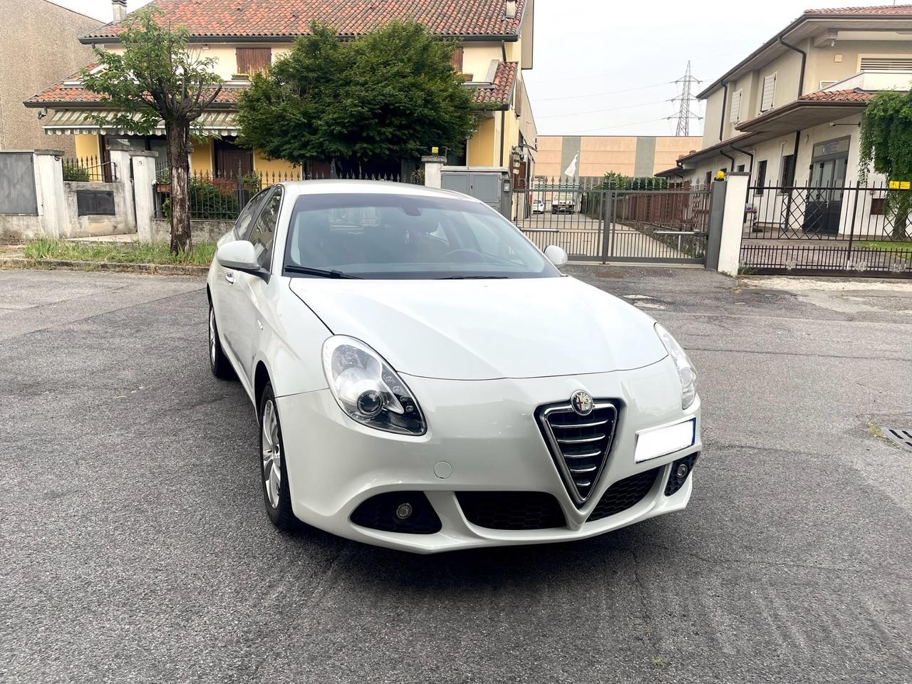 Alfa Romeo Giulietta 2.0 JTDm-2 140 CV Exclusive