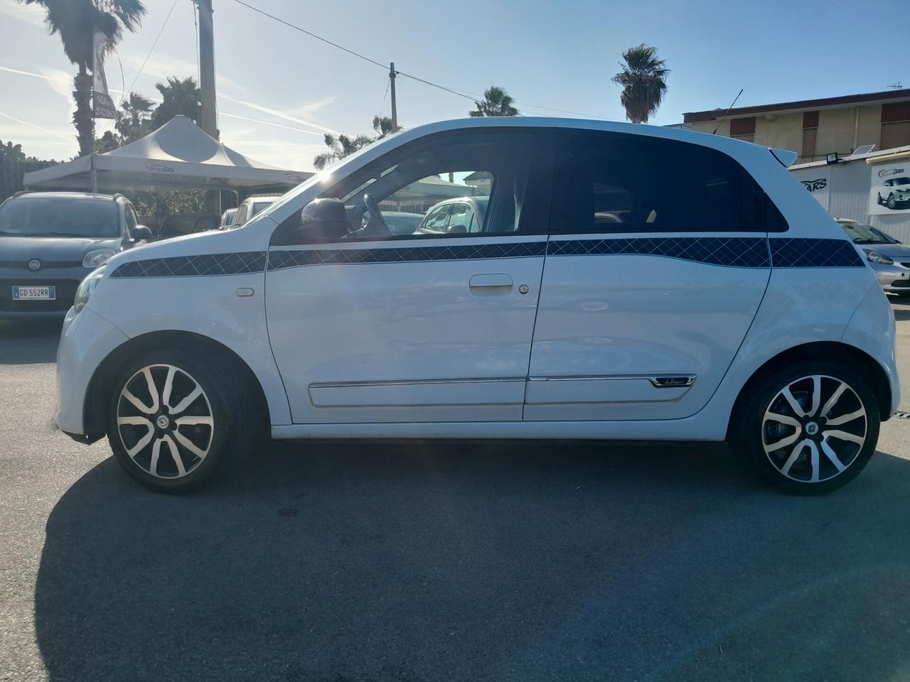 Renault Twingo SCe Stop&Start La Parisienne