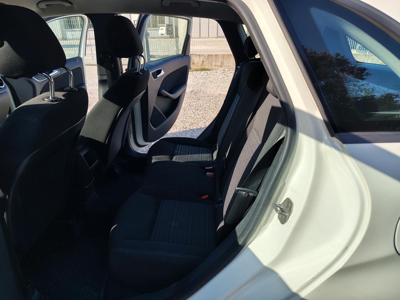 Mercedes-benz B 180 CDI Premium
