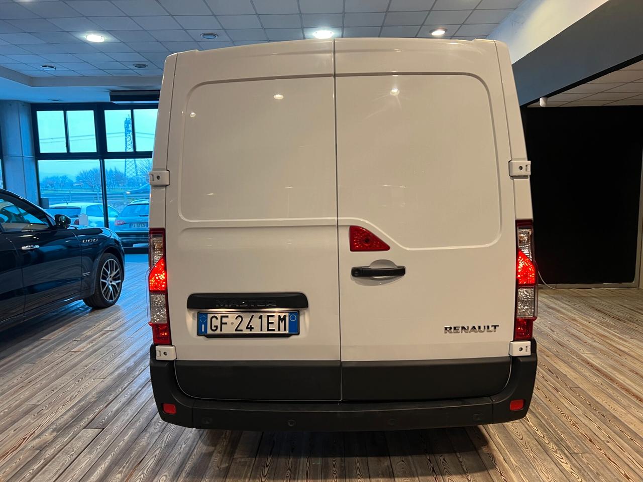 RENAULT MASTER 2.3 / UNICO PROPRIETARIO / 98.000 KM