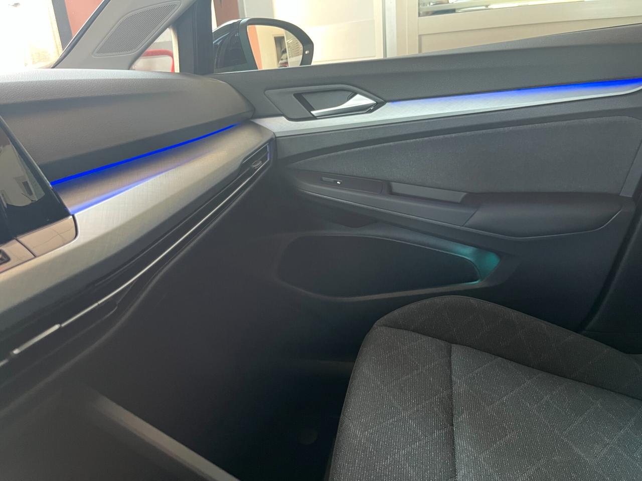 Volkswagen Golf 1.5 eTSI 130 CV EVO ACT DSG Life