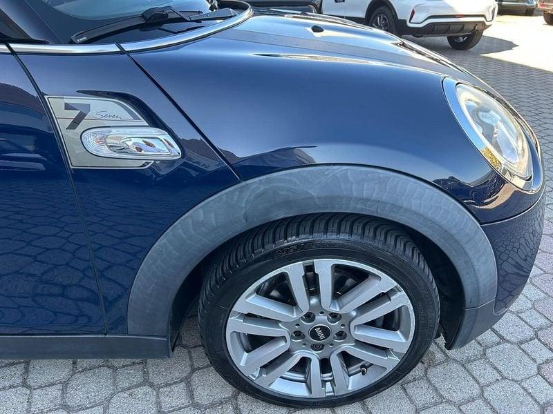 MINI Mini IV F55-F56 2014 5 Porte 2.0 Cooper SD Auto