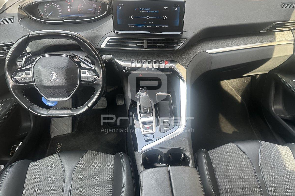 PEUGEOT 3008 BlueHDi 130 S&S EAT8 Allure Pack