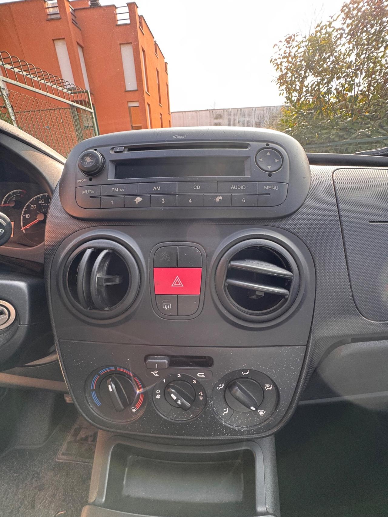 Peugeot Bipper Tepee 1.3 HDi 80 Style