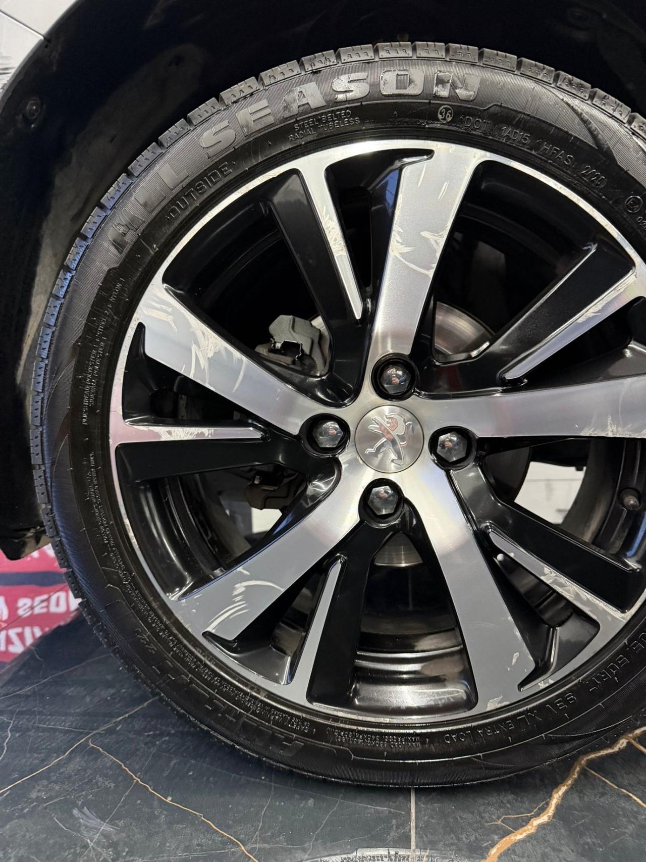 Peugeot 2008 1.6 e-HDi 92 CV Stop&Start ETG6 Allure