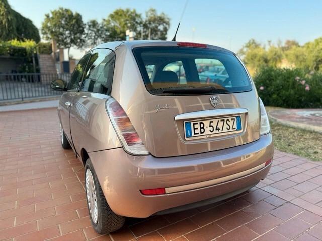 Lancia Ypsilon 1.2 Argento