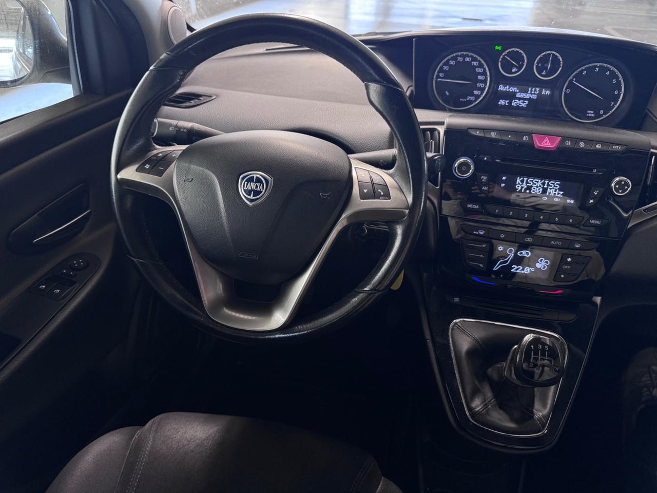 Lancia Ypsilon 1.2 69 CV 5 porte Platinum Euro 6