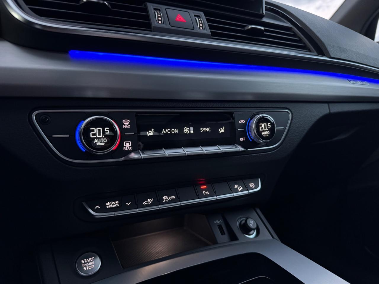 Audi Q5 55 TFSI e quattro S tronic line plus