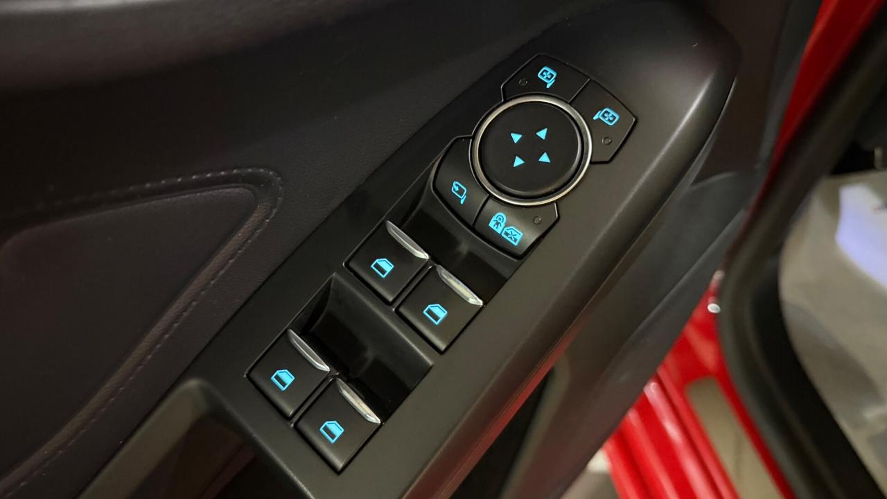 Ford Focus 1.0 EcoBoost Hybrid 125 CV ST-Line 2021 TETTO