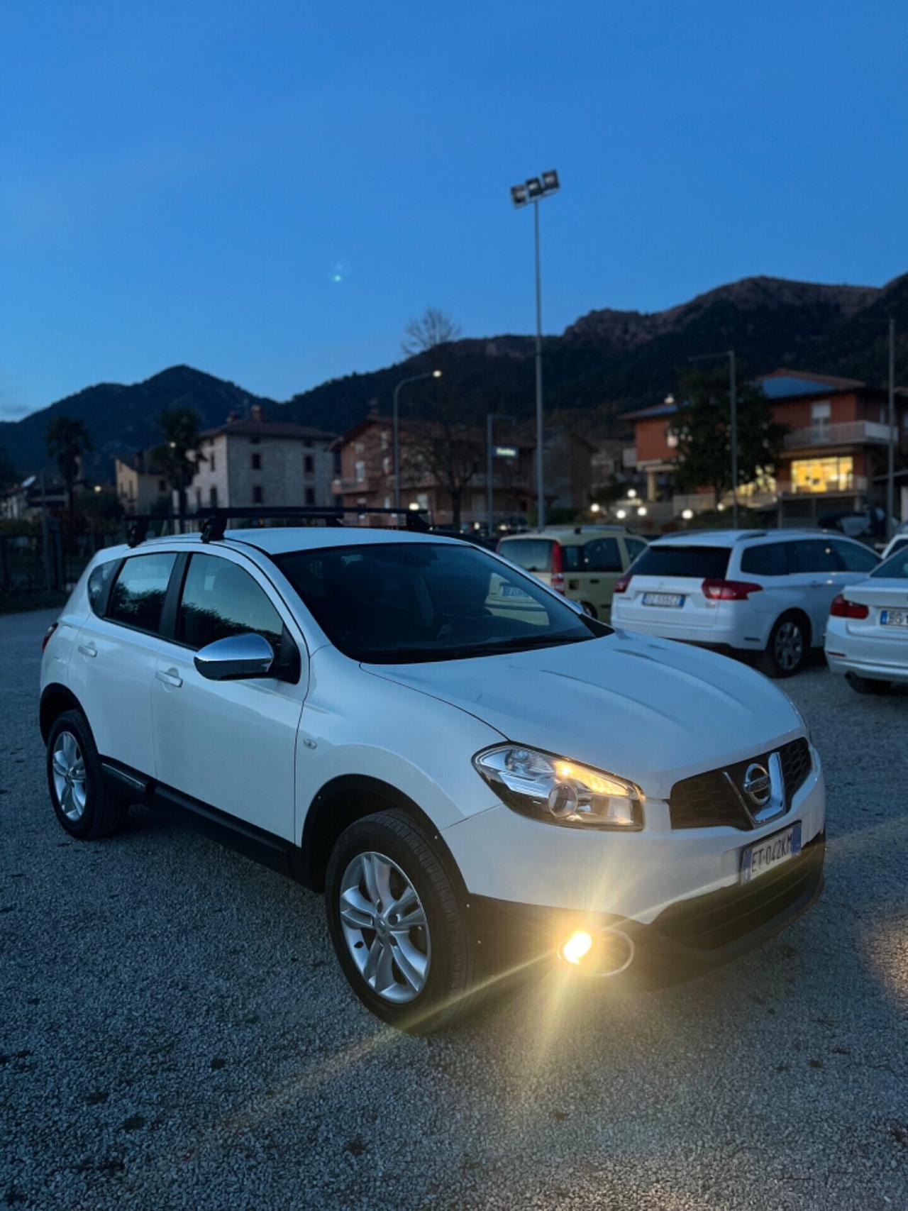 Nissan Qashqai 1.5 dCi PERFETTA SI NEOPATENTATI