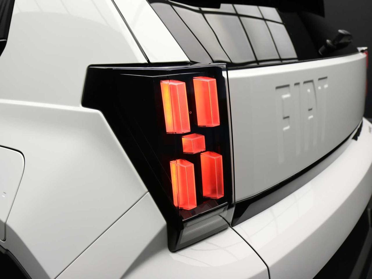 Fiat Grande Panda 1.2 110 CV Hybrid S&S La P #8808