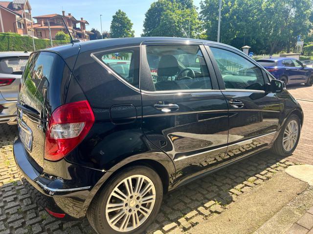 MERCEDES-BENZ A 180 CDI Executive UNICO PROP.