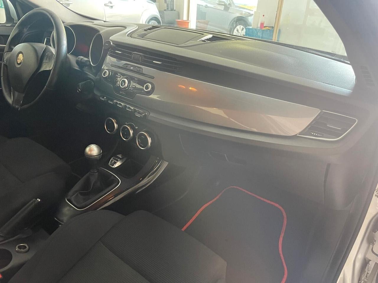 ALFA ROMEO GIULIETTA 2.0 JTDM-2 140 CV DISTINCTIVE