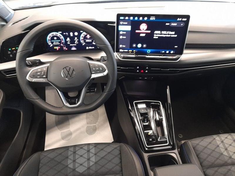 Volkswagen Golf 1.5 eTSI ACT 110kW R-Line Plus DSG