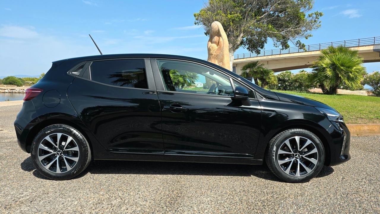 Mitsubishi Colt 1.0L turbo 90 CV Invite