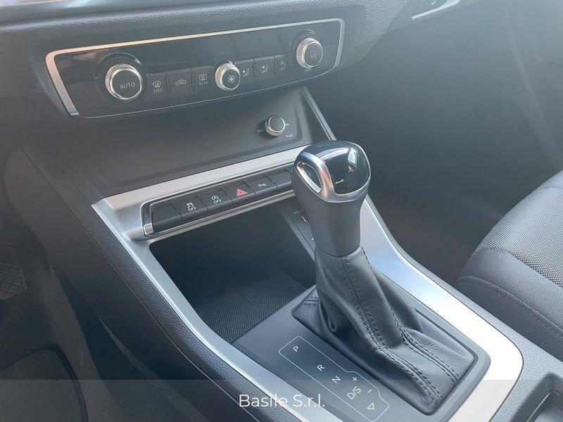 Audi Q3 2.0 35 TDI S Tronic Business Advanced