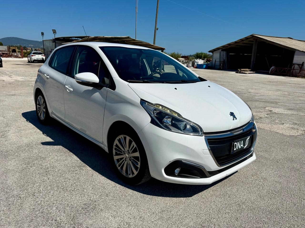 Peugeot 208 1.2 Benzina euro6B uniproprietà