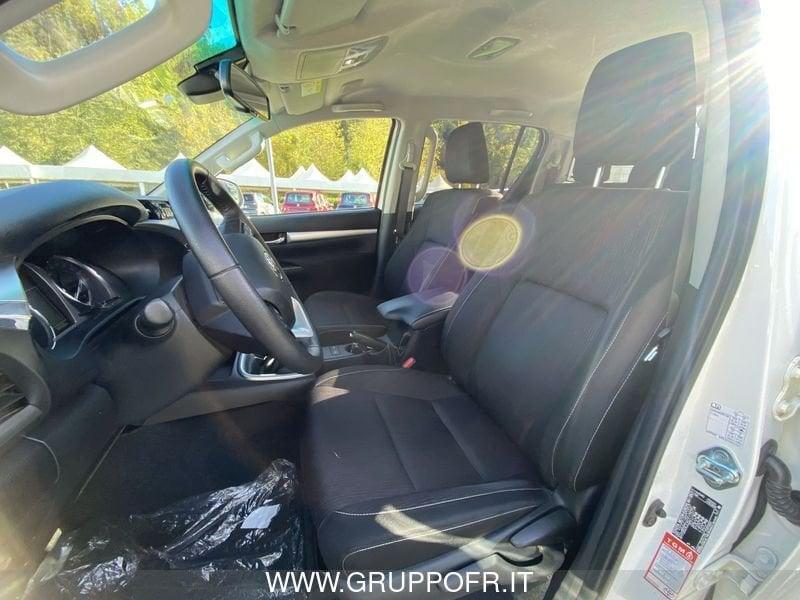 Toyota Hilux 2.4 D-4D 4WD 4 porte Double Cab Comfort NETTO IVA