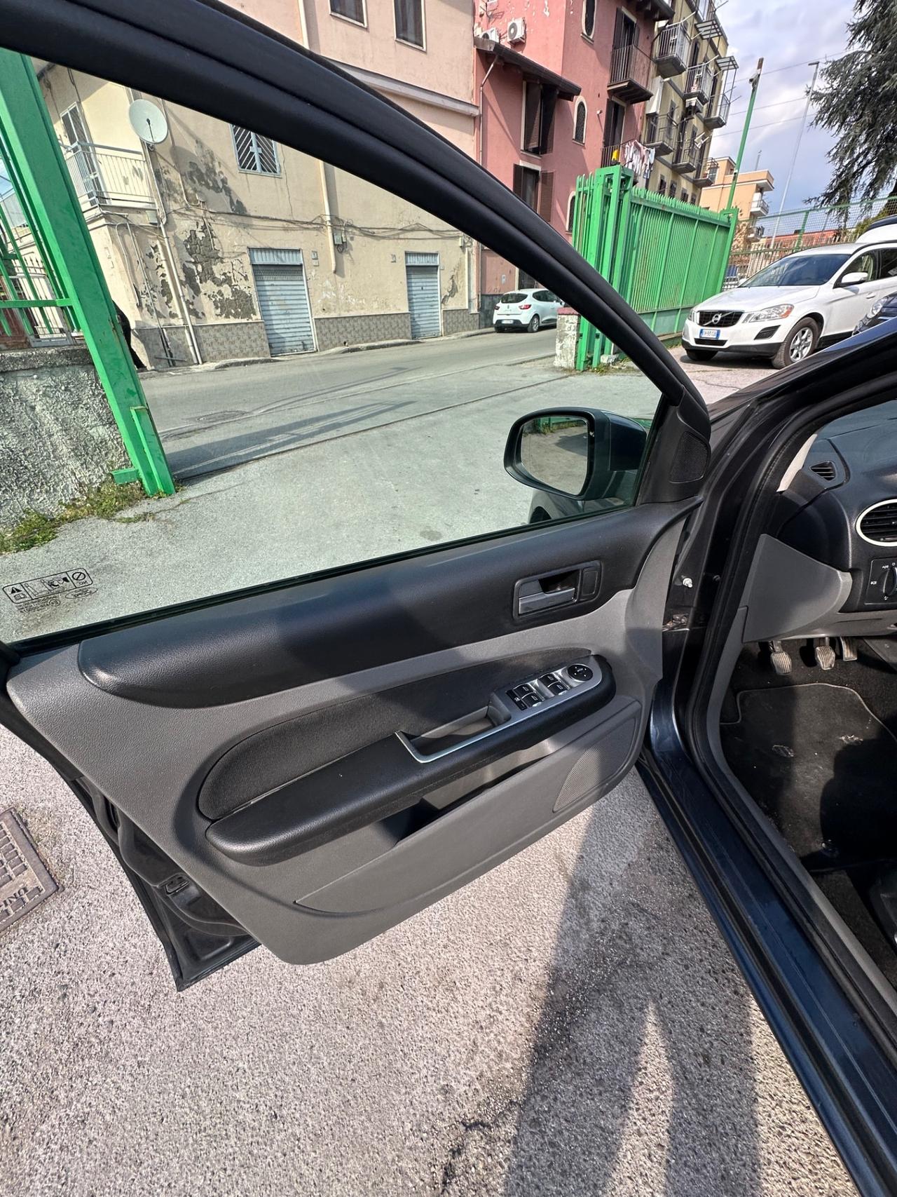 Ford Focus 1.6 TDCi (110CV) SW Tit. DPF