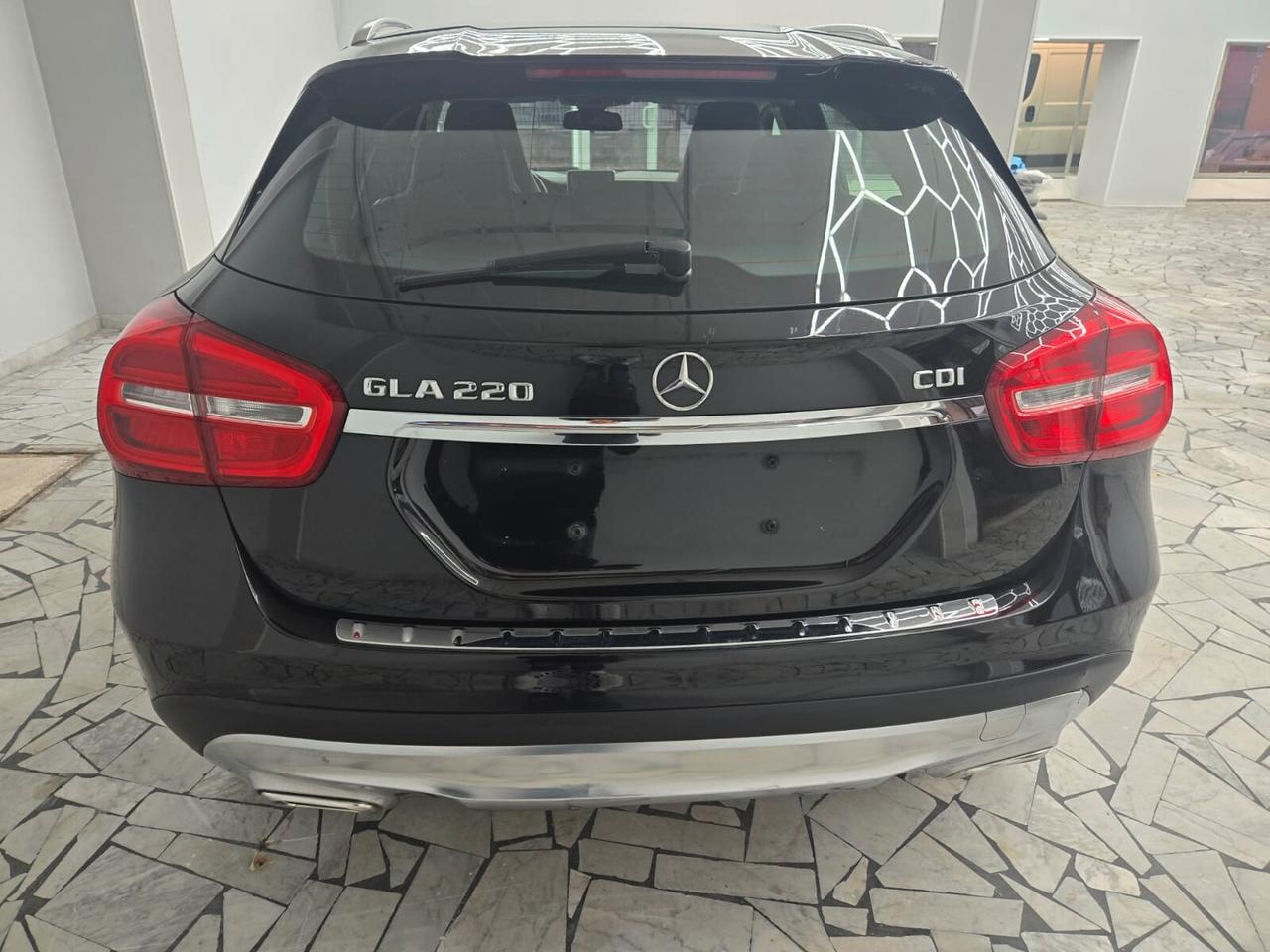 Mercedes-benz GLA 220 200 d Automatic 4Matic Sport