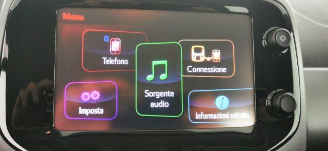 TOYOTA Aygo Connect 1.0 VVT-i 72CV x-business CAMBIO AUTOM.