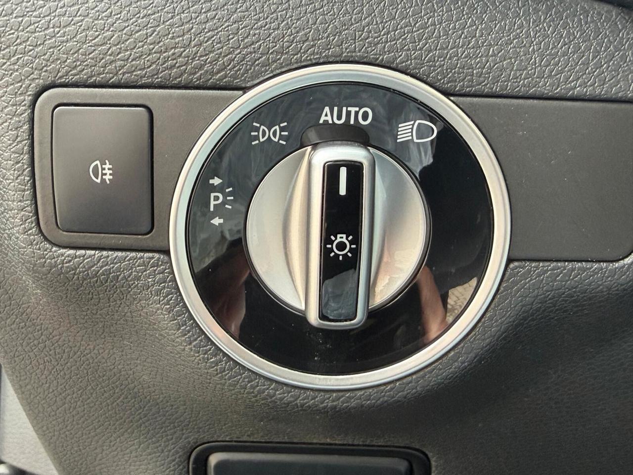 Mercedes-benz A 180 d Sport RESTYILING FULL LED