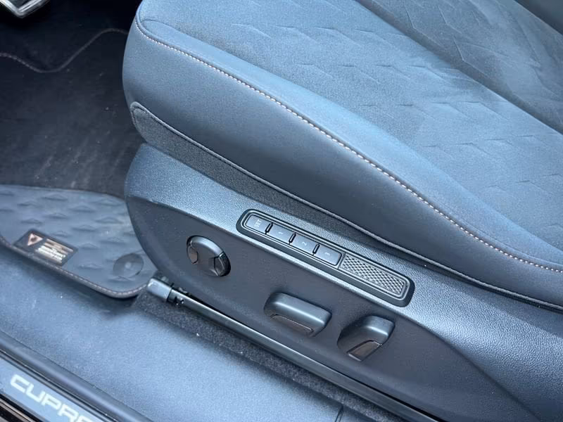 CUPRA Terramar 1.5 e-Hybrid DSG