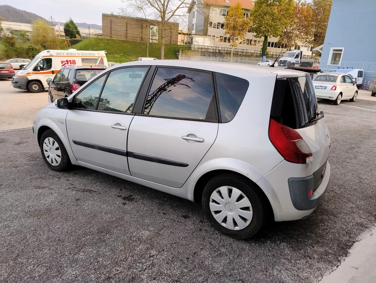 Renault Scenic Scénic 1.5 dCi/105CV Dynamique