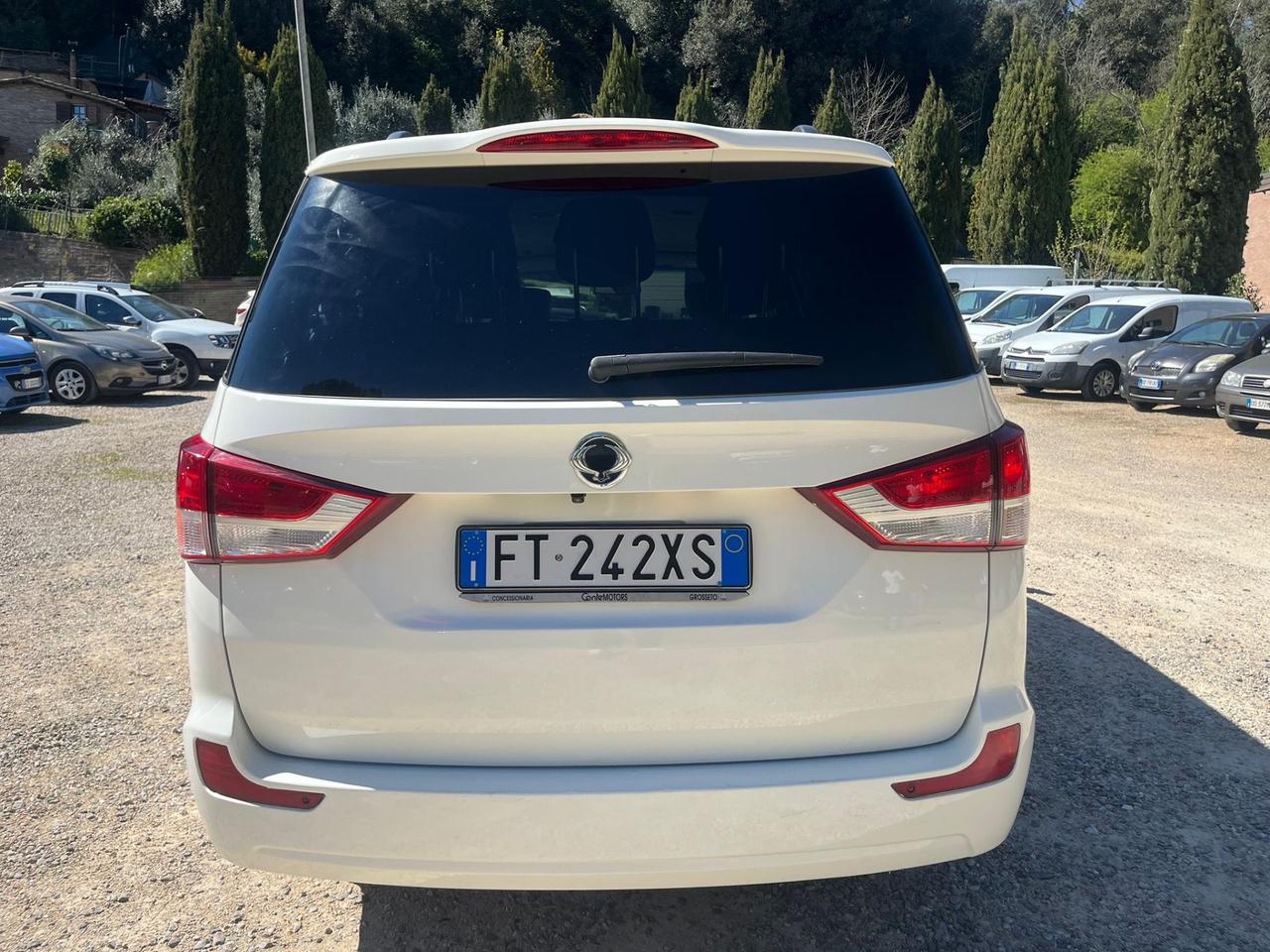 Ssangyong Rodius 2.2 Diesel - 4x4 - 7 Posti