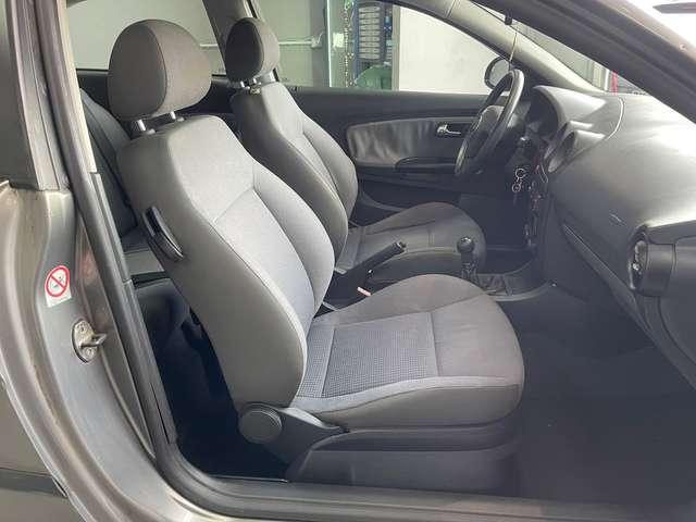 SEAT Ibiza Ibiza III 2002 3p 1.2 12v Stella