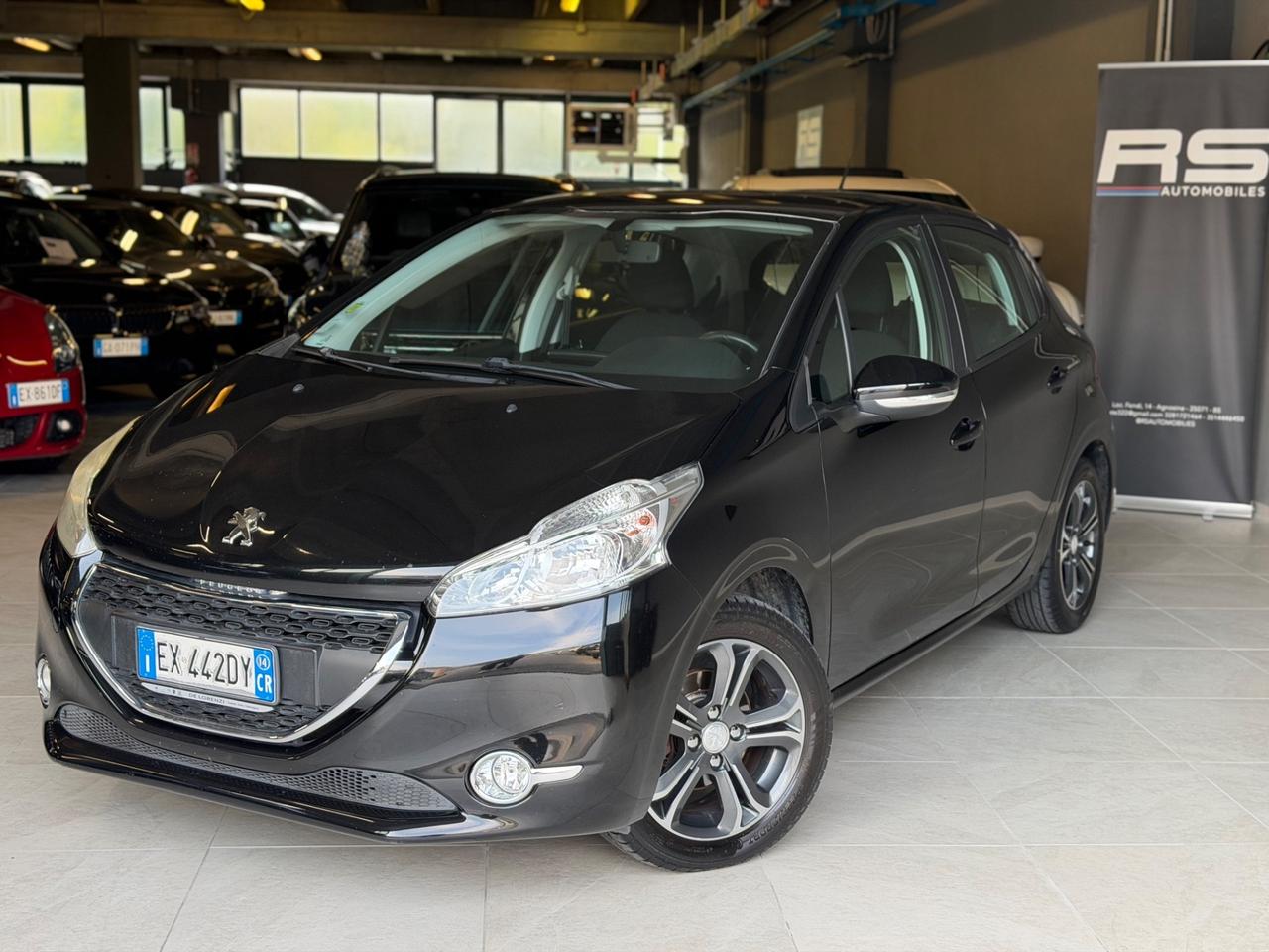 Peugeot 208 1.2 82CV 5P ALLURE NEOPAT KMCERT