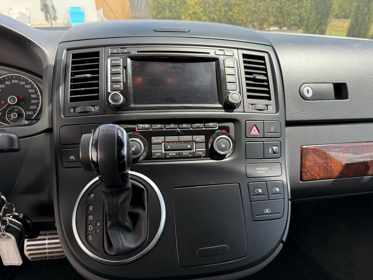 Volkswagen Multivan 2.0 BiTDI 180CV DSG Highline