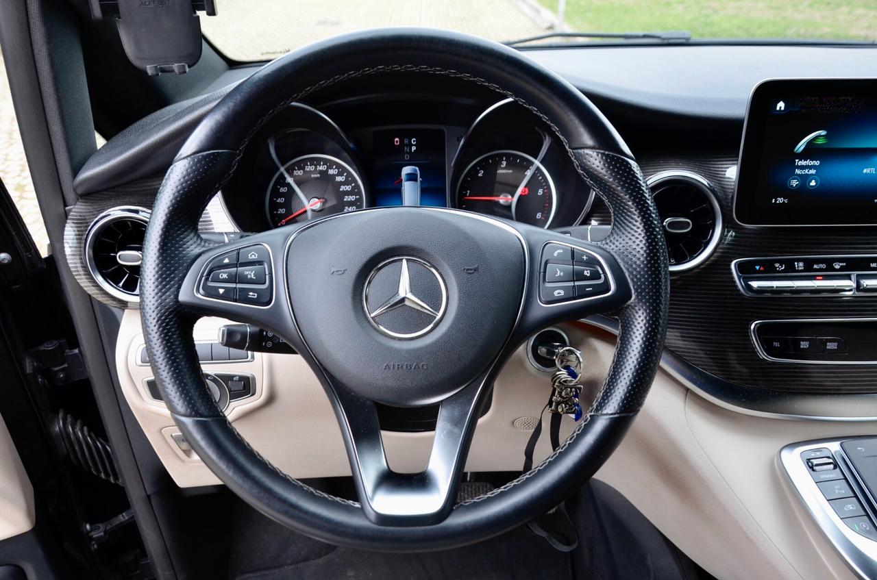 MERCEDES-BENZ V EXTRALONG 300d PREMIUM 4MATIC 237cv AUTO, 7 POSTI, PREZZO IVA ESCLUSA, UNICO UTILIZZATORE, UFF ITALIANA, SERVICE MERCEDES, BURMESTER, RETRO 360°, PORTE ELETTRICHE, PERMUTE