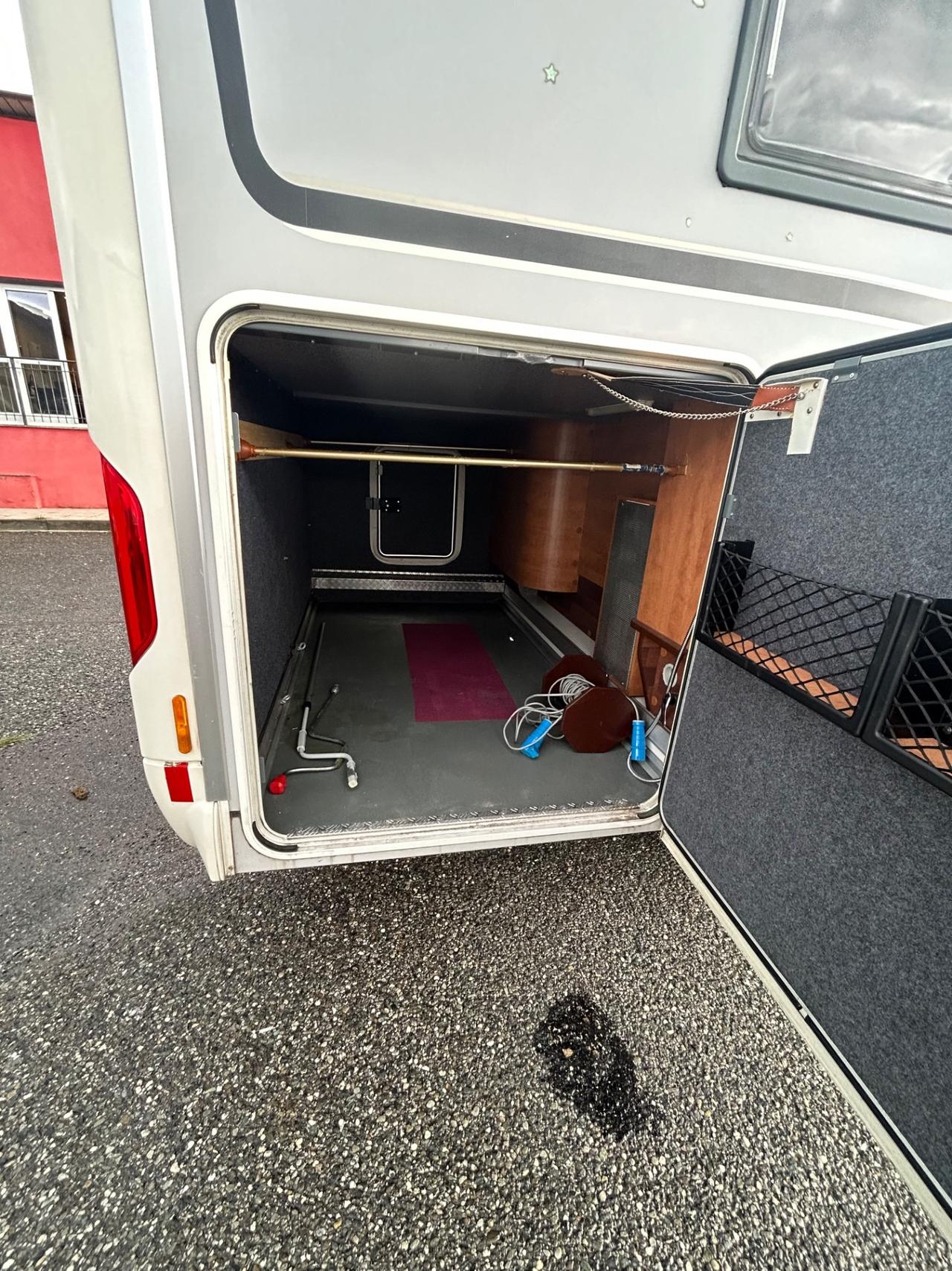 232 motorhome CARTAGHO del 2015 in saldo
