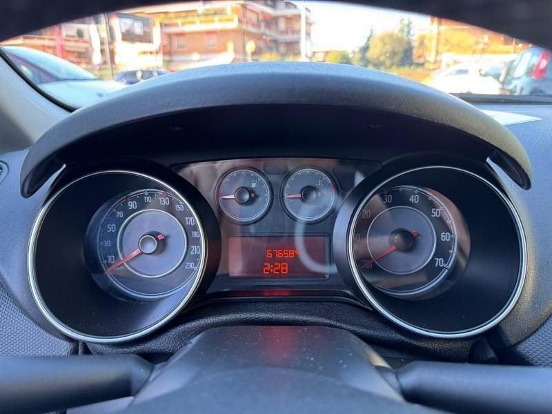 FIAT Punto Punto 1.2 Street 5p E6