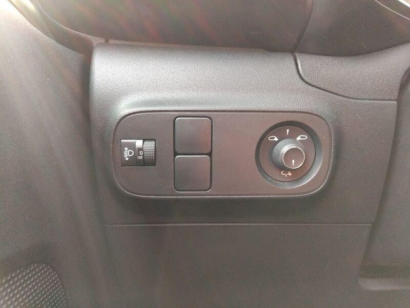 Citroën C3 III 2017 1.2 puretech Shine s&s 83cv