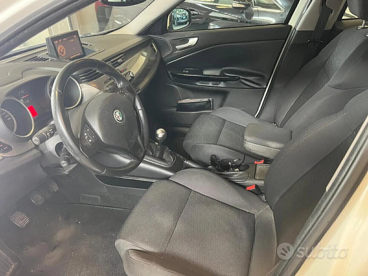 Alfa Romeo giulietta 2.0 jtdm-2011