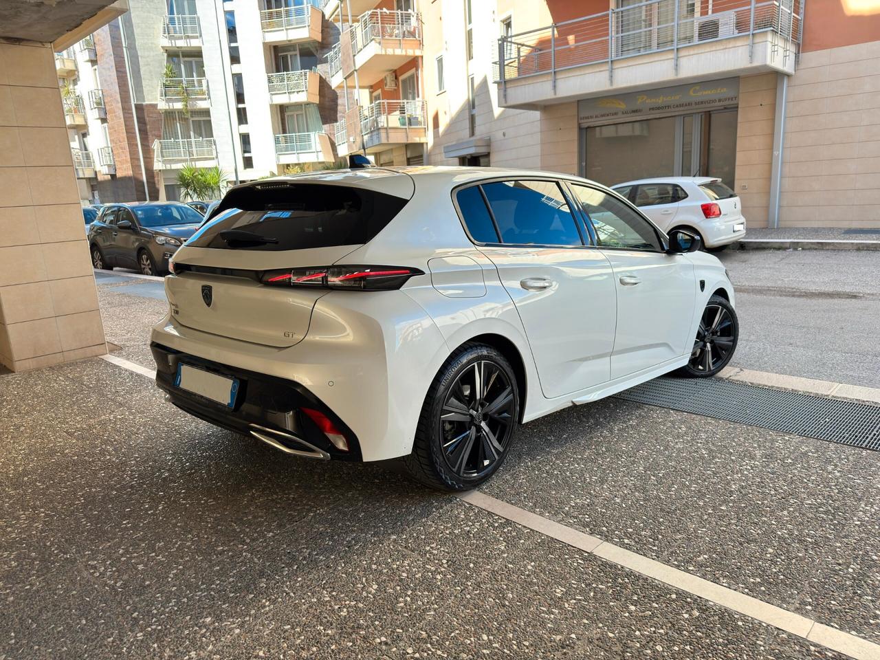 Peugeot 308 1.5 BlueHDi 130 cv S&S EAT8 GT Pack