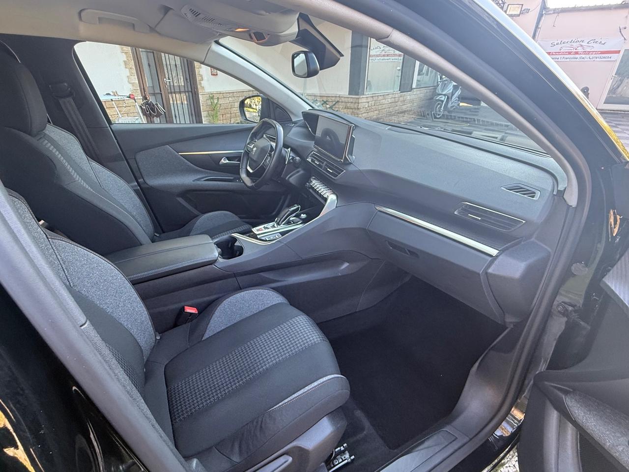 Peugeot 3008 BlueHDi 130 S&S Allure