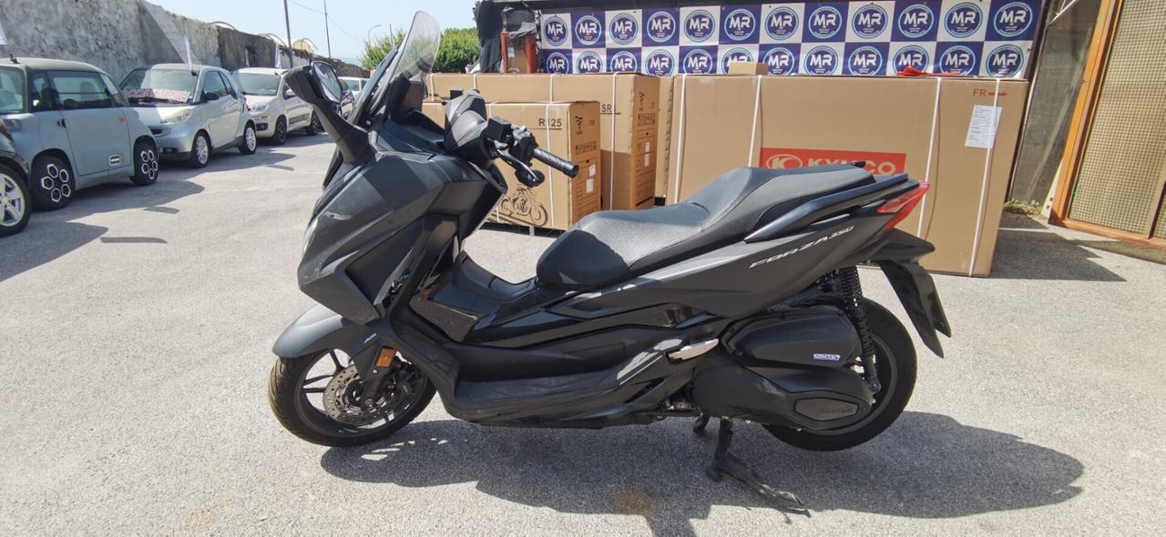 Honda Forza 350 del 2023 USATO