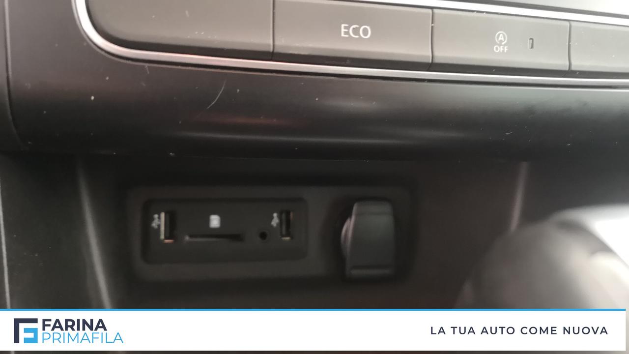 RENAULT Megane IV - Megane Grand Coupe 1.3 tce Executive 140cv fap