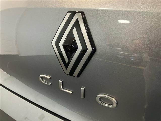 RENAULT Clio 1.0 TCe Techno