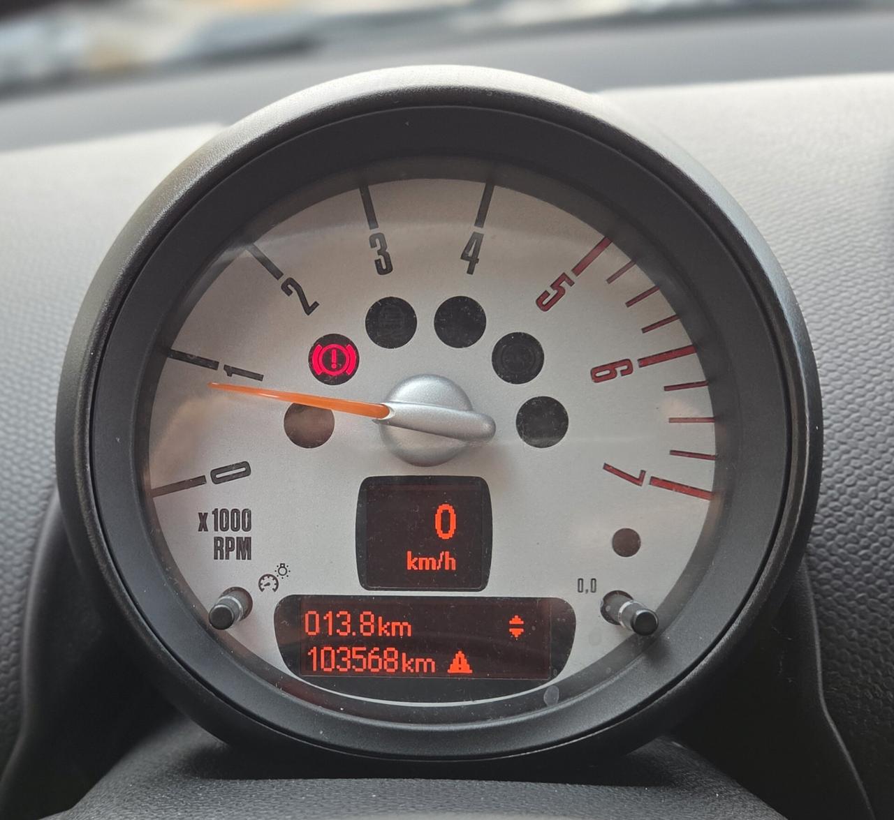 Mini COUNTRYMAN 1.6 D KM 103000 TAGLIANDATA GARANZIA