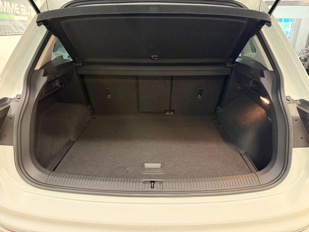 Volkswagen Tiguan 1.6 TDI R-Line