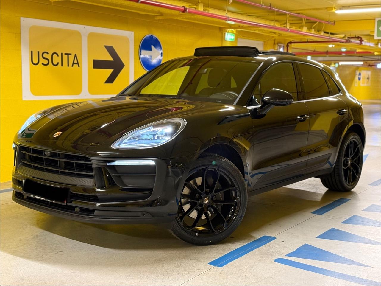 Porsche Macan 2.0 265cv TETTO - SCARICHI